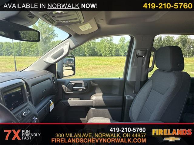 new 2025 Chevrolet Silverado 2500 car, priced at $70,065