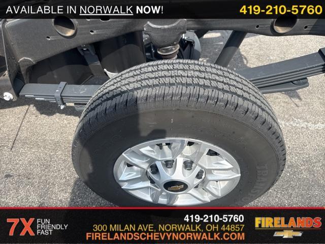 new 2024 Chevrolet Silverado 2500 car, priced at $57,000