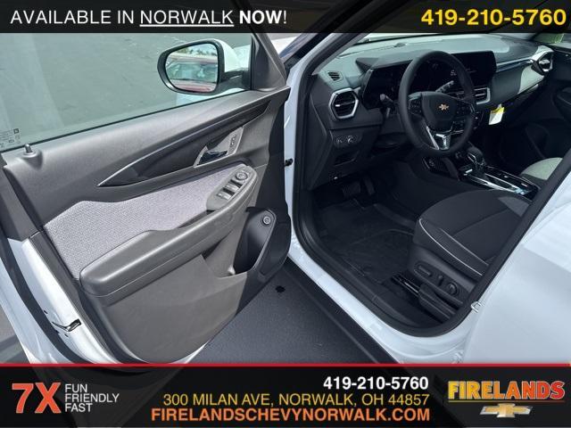 new 2026 Chevrolet TrailBlazer car, priced at $30,525