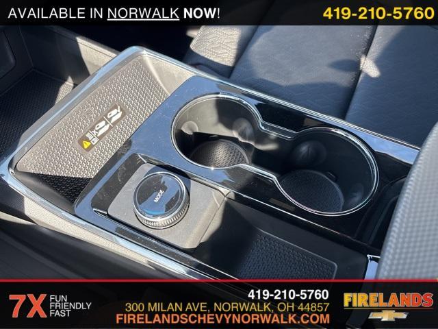 new 2026 Chevrolet Equinox car, priced at $34,615