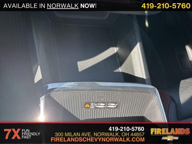 new 2026 Chevrolet Equinox car, priced at $34,615