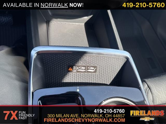 new 2026 Chevrolet Equinox car, priced at $32,185