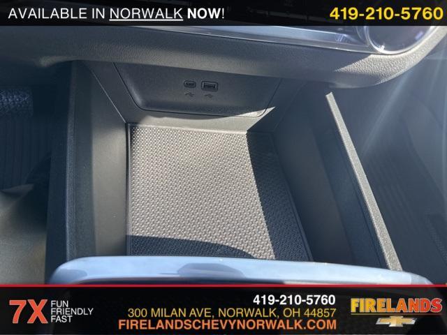 new 2026 Chevrolet Equinox car, priced at $32,185