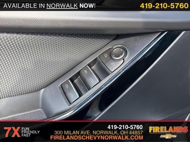 new 2026 Chevrolet Equinox car, priced at $37,110