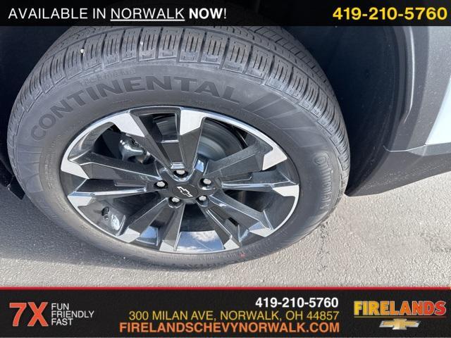 new 2026 Chevrolet Equinox car, priced at $37,110