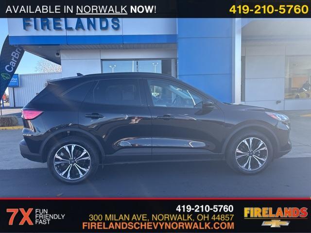 used 2022 Ford Escape car, priced at $18,500
