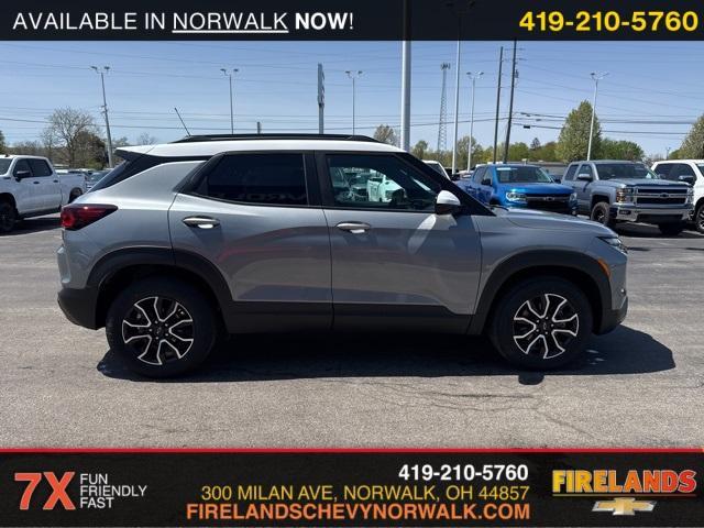 new 2025 Chevrolet TrailBlazer car, priced at $33,715