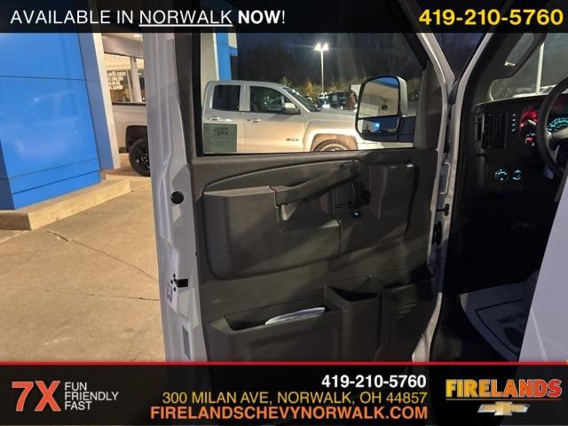 new 2025 Chevrolet Express 2500 car, priced at $45,515