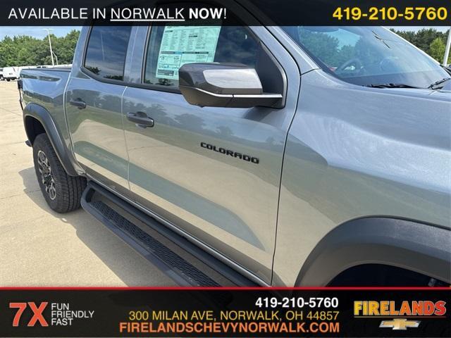 new 2025 Chevrolet Colorado car, priced at $47,300