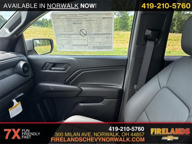 new 2025 Chevrolet Colorado car, priced at $47,300