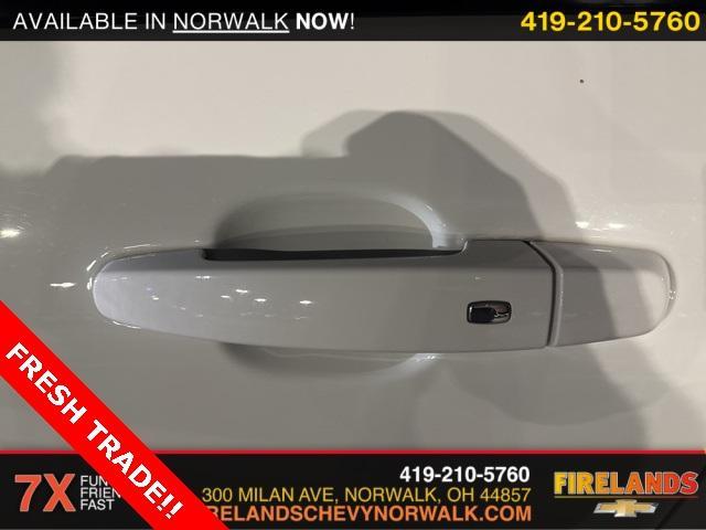 used 2024 Chevrolet Equinox car, priced at $22,000