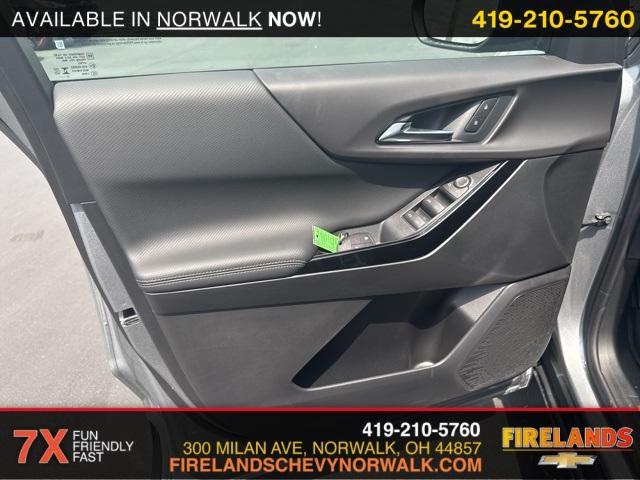 new 2026 Chevrolet Equinox car, priced at $28,815