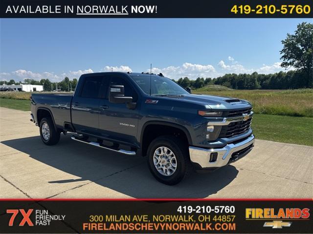 new 2025 Chevrolet Silverado 3500 car, priced at $76,430