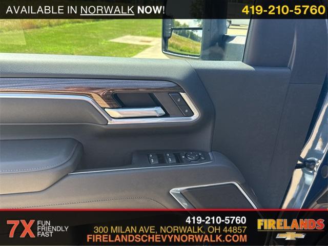 new 2025 Chevrolet Silverado 3500 car, priced at $76,430