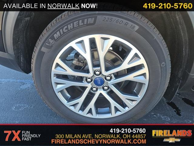 used 2022 Ford Escape car, priced at $23,750