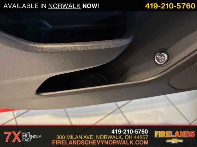 new 2025 Chevrolet Blazer car, priced at $39,055