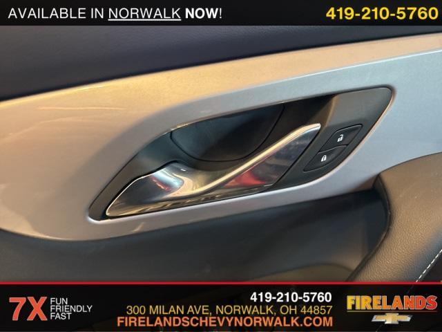 new 2025 Chevrolet Blazer car, priced at $39,055