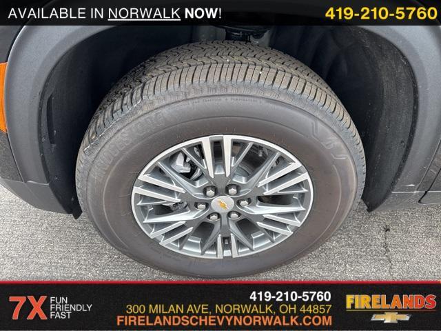 new 2025 Chevrolet Traverse car, priced at $41,195