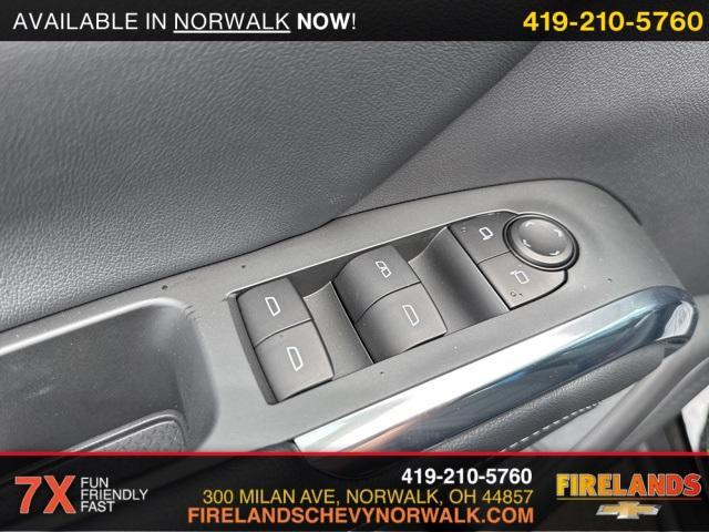 new 2025 Chevrolet Traverse car, priced at $41,195