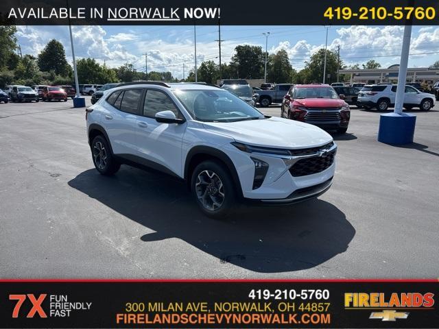 new 2025 Chevrolet Trax car, priced at $27,045