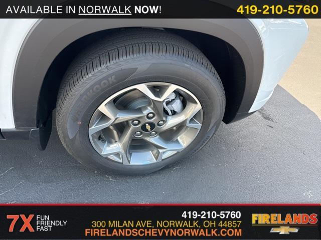 new 2025 Chevrolet Trax car, priced at $27,045
