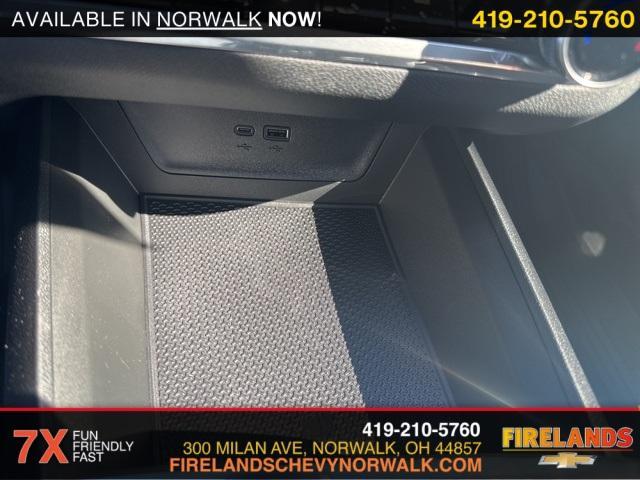 new 2026 Chevrolet Equinox car, priced at $33,790