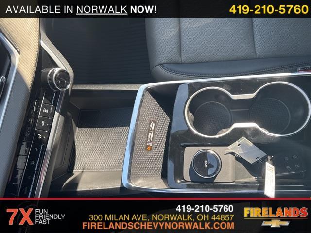 new 2026 Chevrolet Equinox car, priced at $33,790