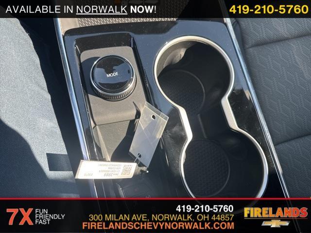 new 2026 Chevrolet Equinox car, priced at $33,790