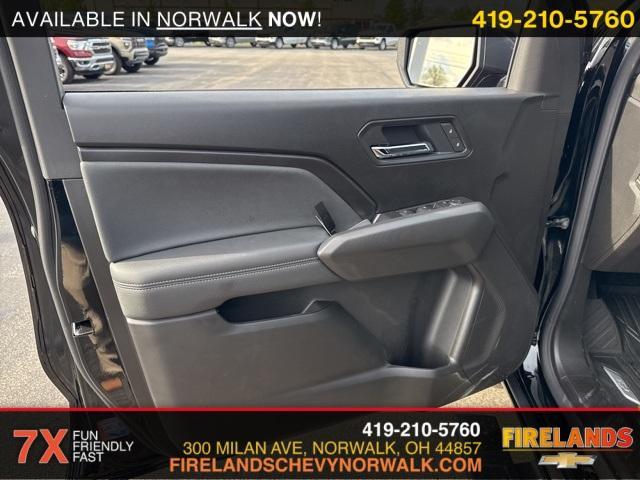 new 2025 Chevrolet Colorado car, priced at $44,100