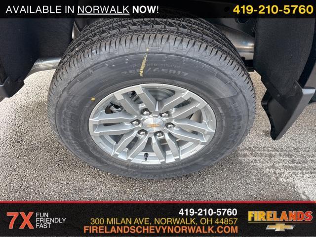 new 2025 Chevrolet Colorado car, priced at $44,100