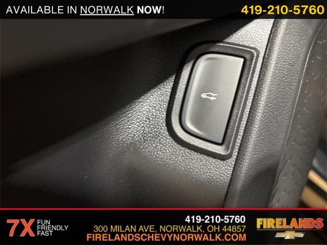 new 2026 Chevrolet Equinox car, priced at $34,275