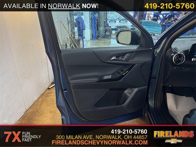 new 2026 Chevrolet Equinox car, priced at $34,275