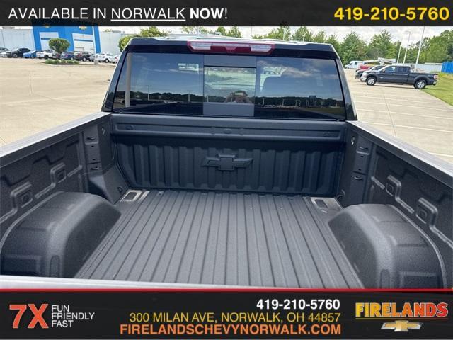 new 2025 Chevrolet Silverado 1500 car, priced at $71,370