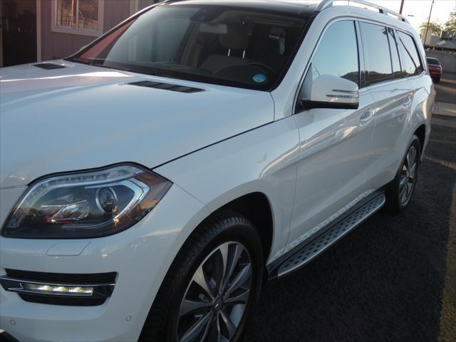 used 2014 Mercedes-Benz GL-Class car, priced at $15,950