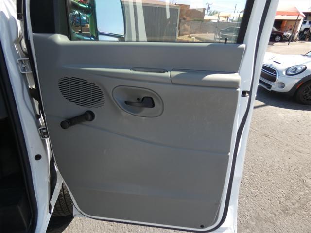 used 2007 Ford E350 Super Duty car, priced at $5,500