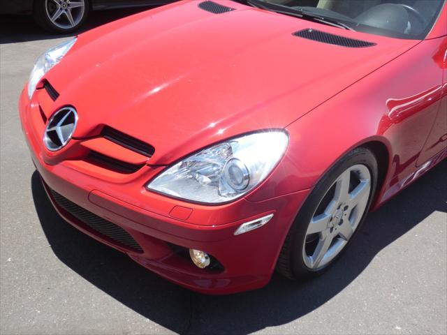 used 2006 Mercedes-Benz SLK-Class car, priced at $12,950