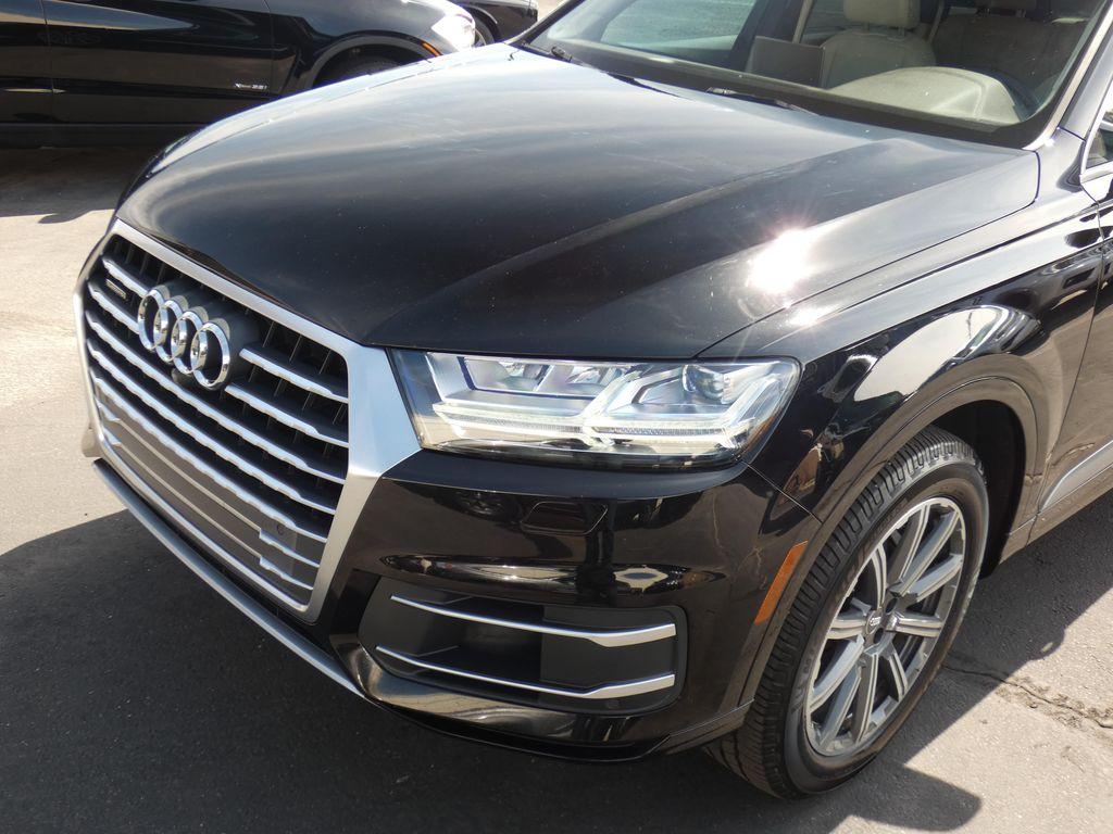 used 2017 Audi Q7 car, priced at $15,700