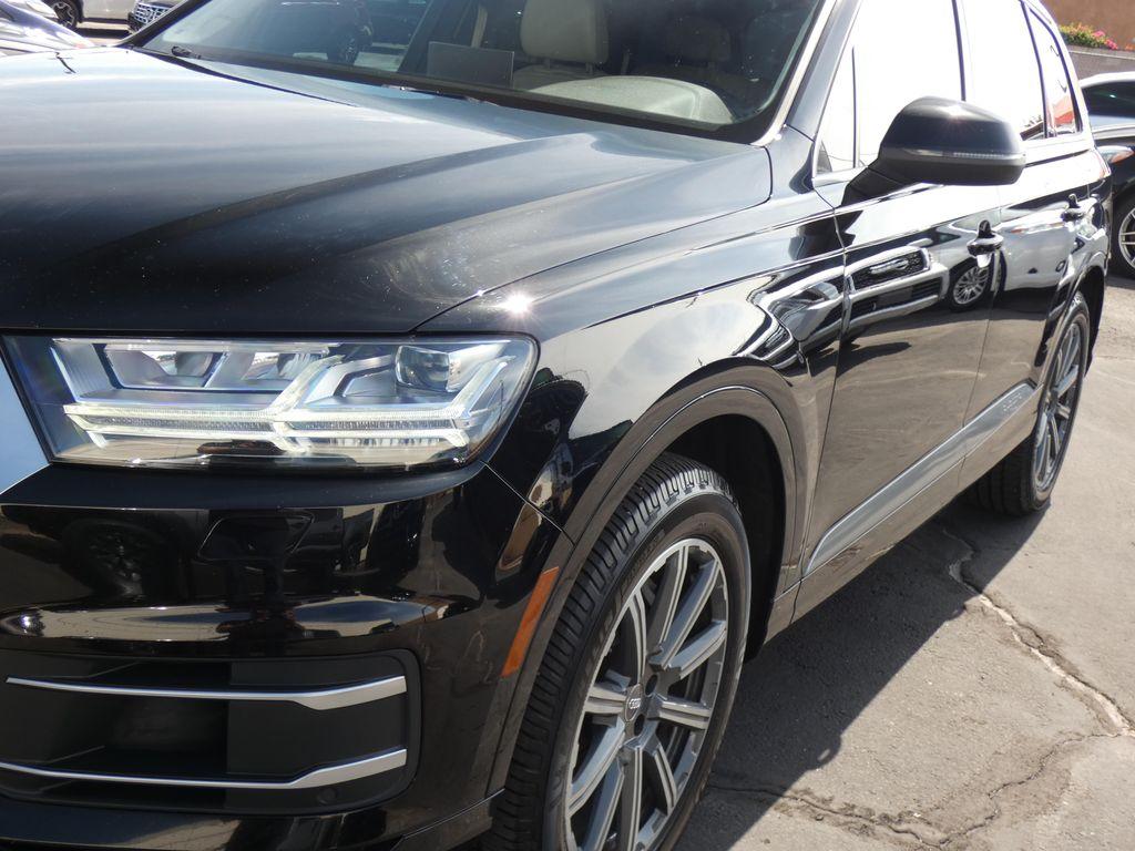 used 2017 Audi Q7 car, priced at $15,700