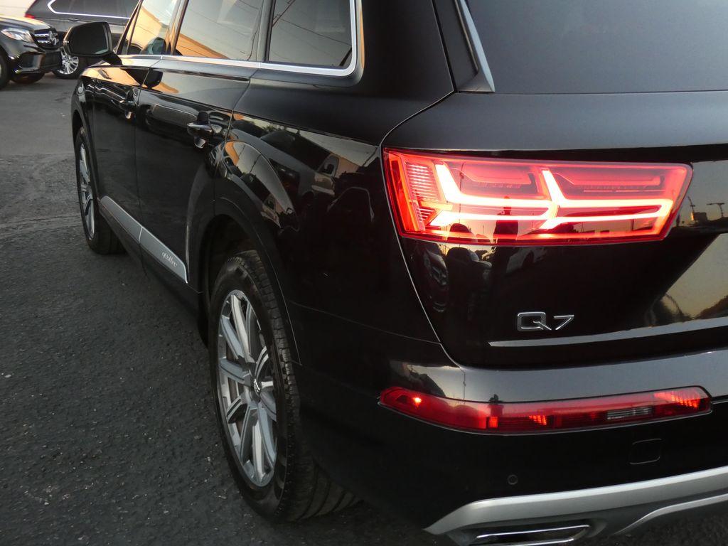 used 2018 Audi Q7 car, priced at $18,950