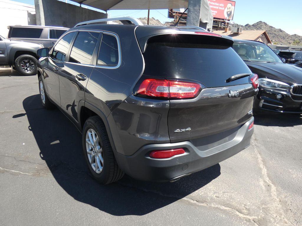 used 2014 Jeep Cherokee car, priced at $9,200