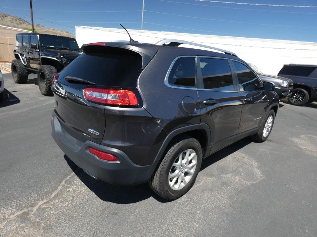 used 2014 Jeep Cherokee car, priced at $9,200