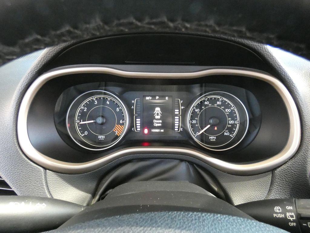 used 2014 Jeep Cherokee car, priced at $9,200