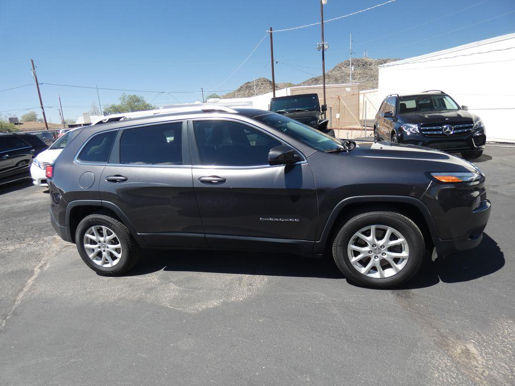 used 2014 Jeep Cherokee car, priced at $9,200