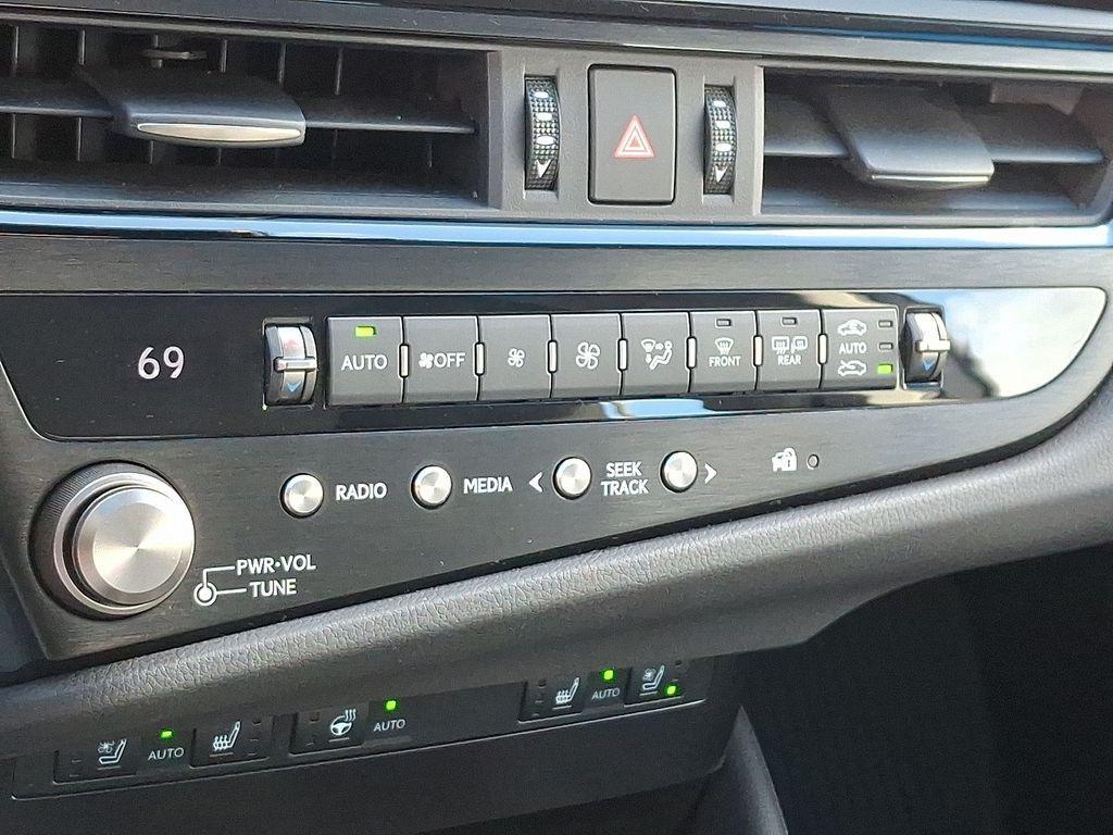 used 2024 Lexus ES 350 car, priced at $40,995