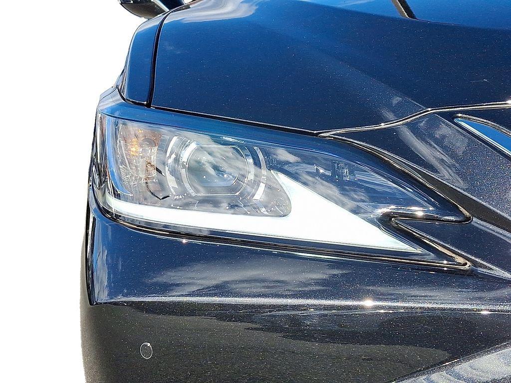 used 2024 Lexus ES 350 car, priced at $40,995