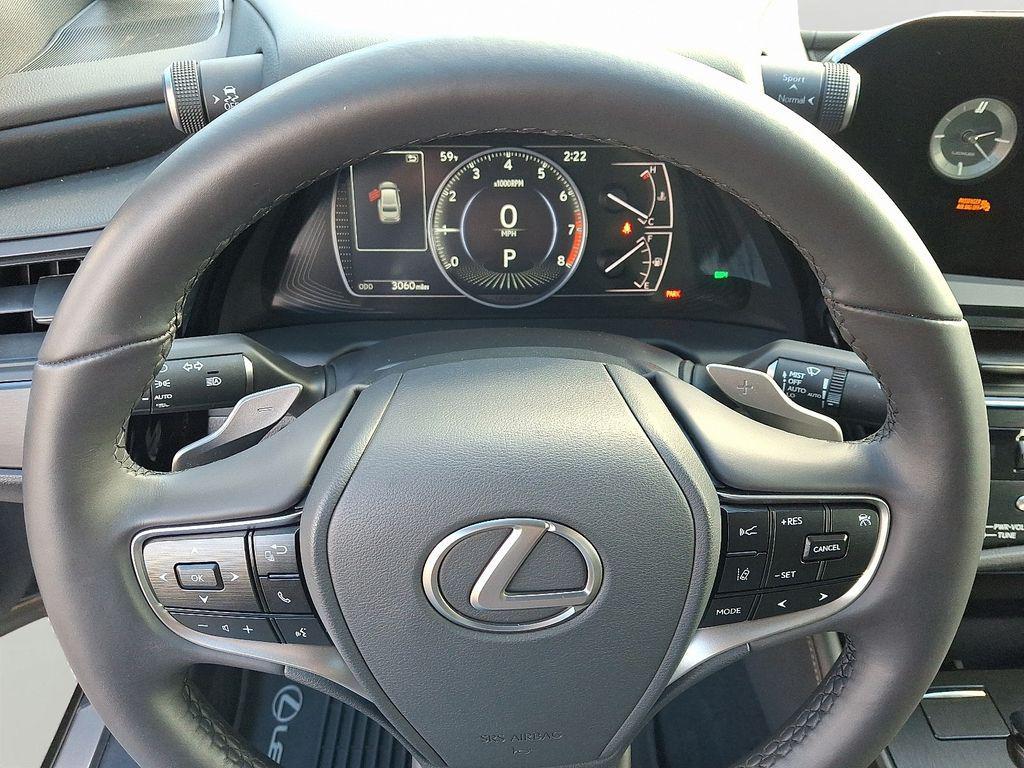 used 2024 Lexus ES 350 car, priced at $40,995