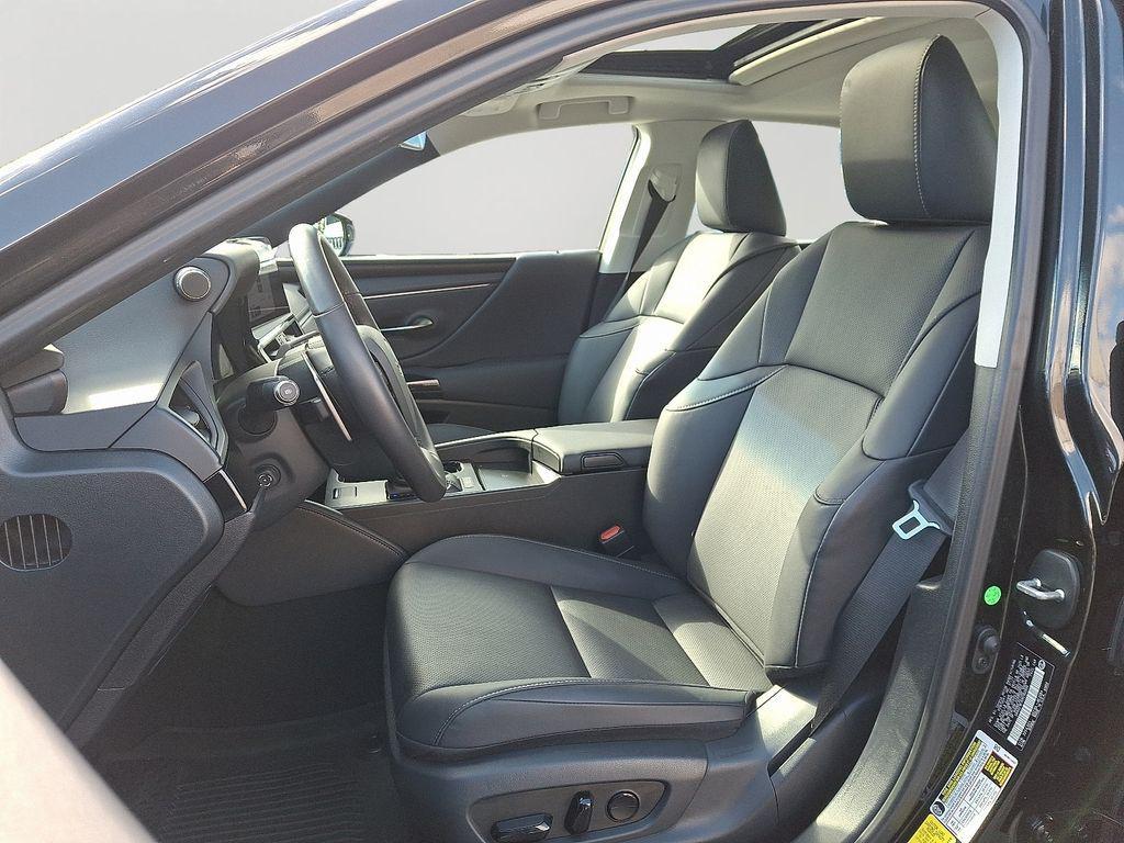 used 2024 Lexus ES 350 car, priced at $40,995