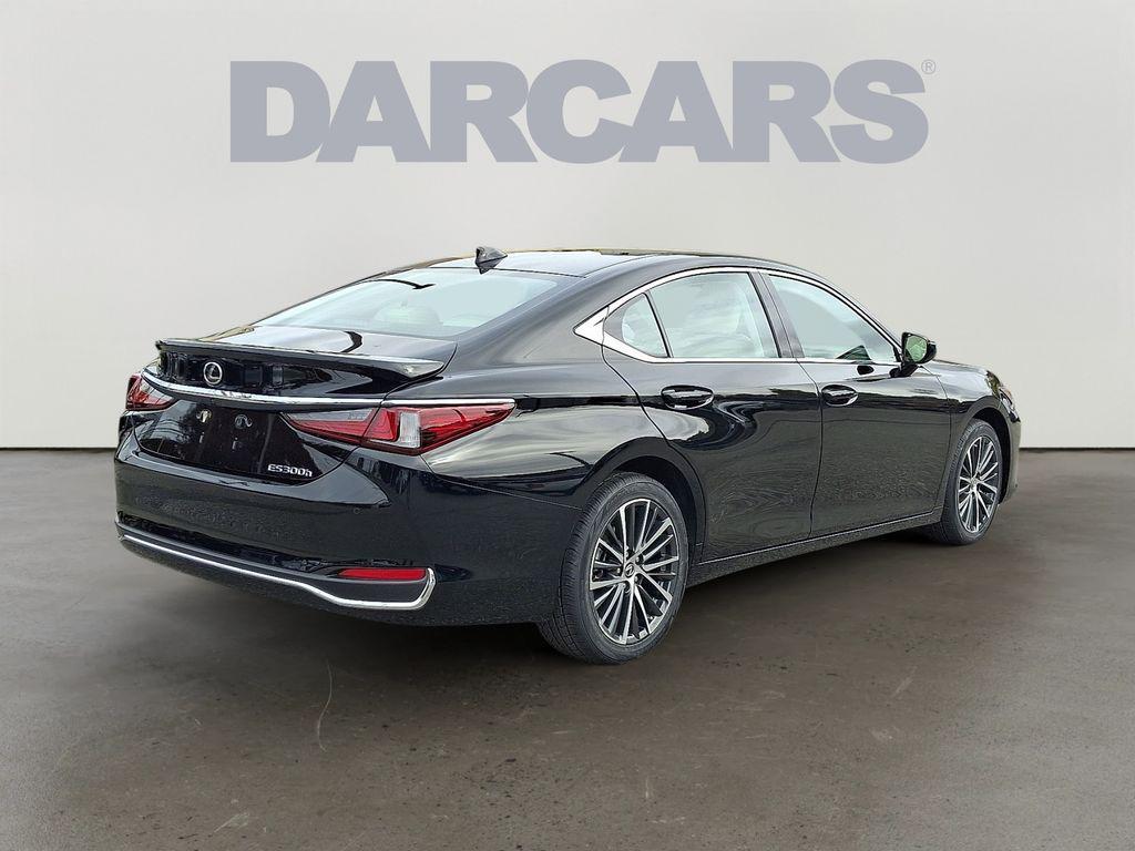 used 2023 Lexus ES 300h car, priced at $38,000