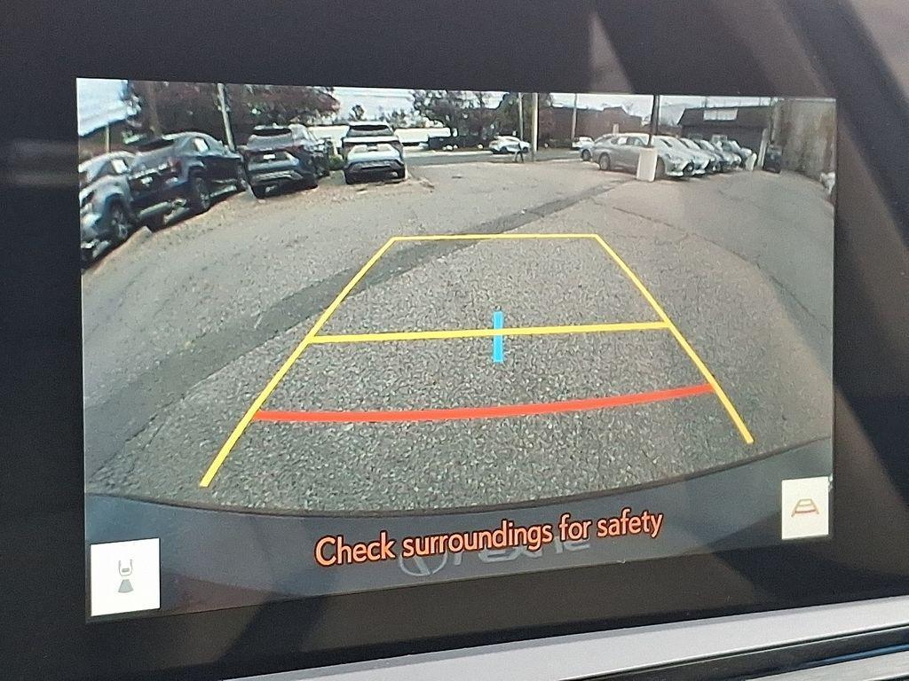 used 2023 Lexus ES 300h car, priced at $38,000