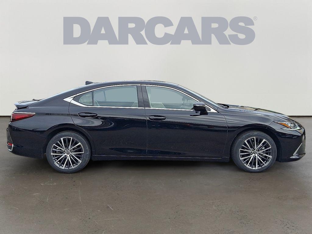 used 2023 Lexus ES 300h car, priced at $38,000
